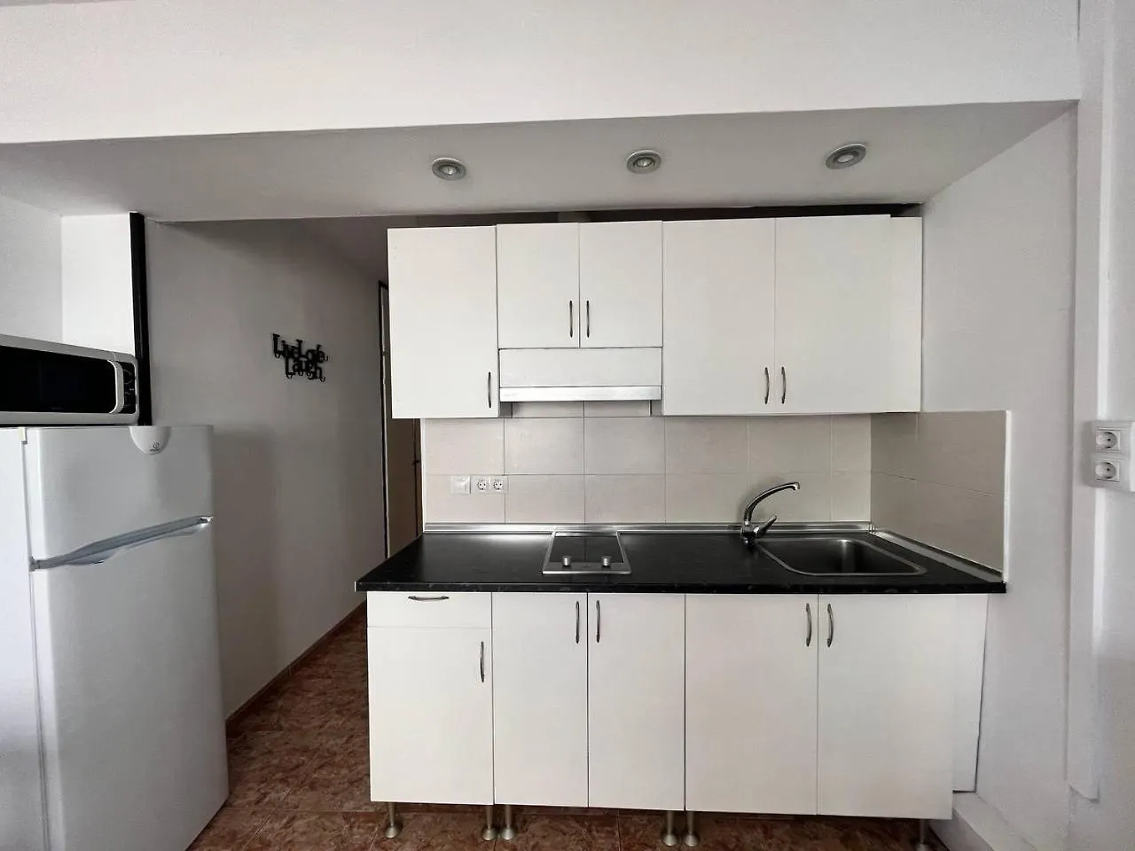 公寓 Estudio Con Tres Piscinas Comunitarias Y Pista De Tenis 罗萨斯